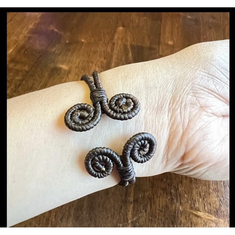 Cuff Bracelet Womens Handcrafted Natural Stone Flower Mother of Pear Glam Gift - Picture 6 of 12